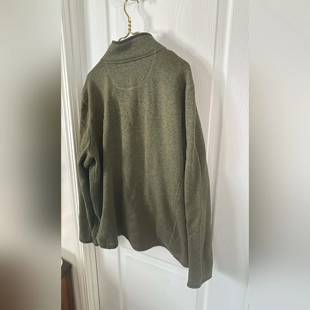 L.L. Bean Olive Green Zip-Up Fleece Jacket With Button Up Shirt Preppy Cabincore